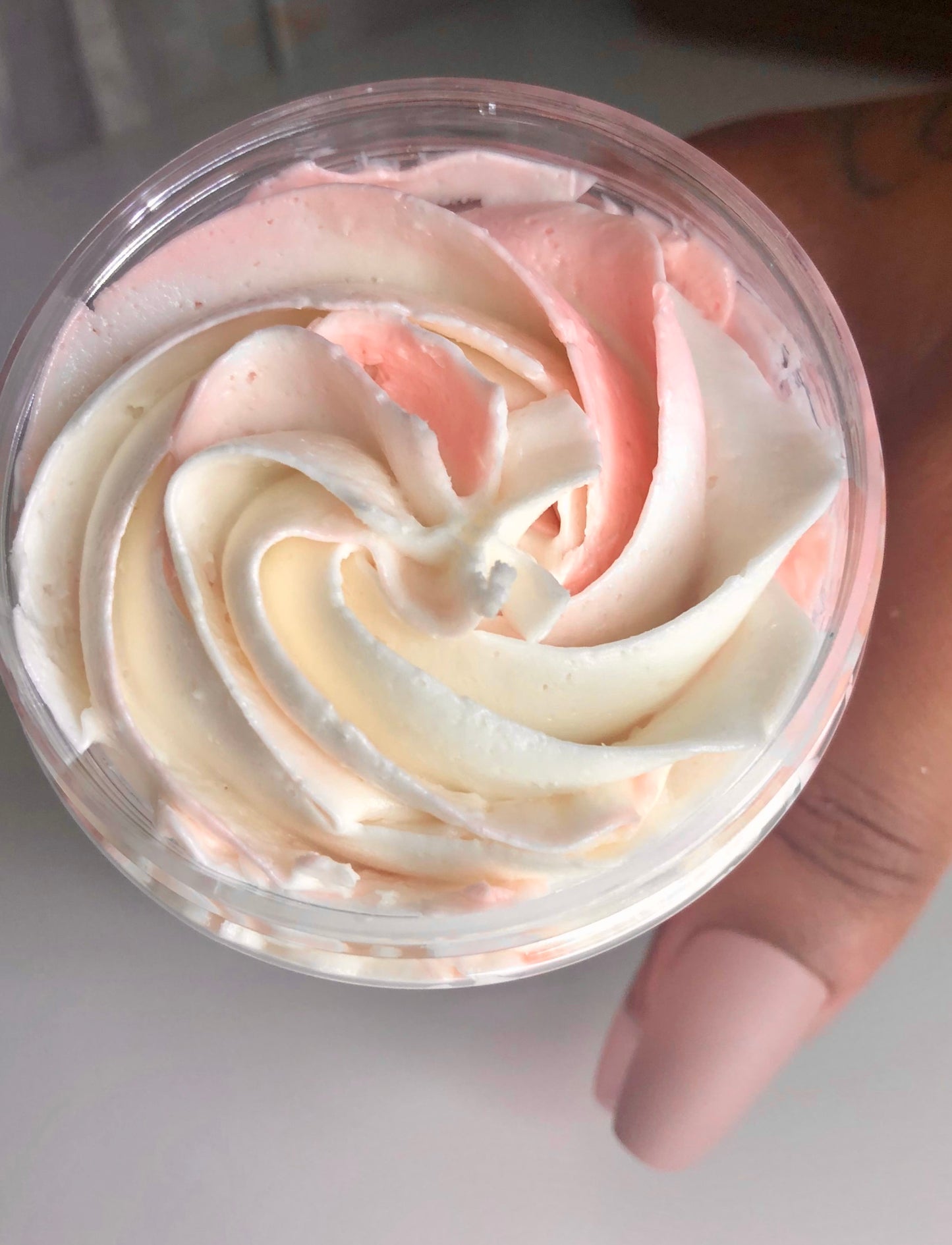 Strawberry Poundcake whipped body butter